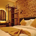 Galata Calm Tale Otel 3*