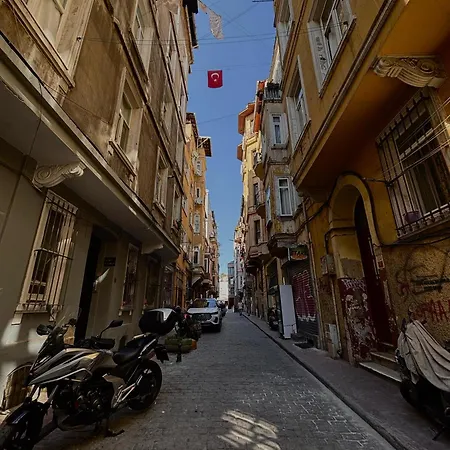 Galata Calm Tale اسطنبول